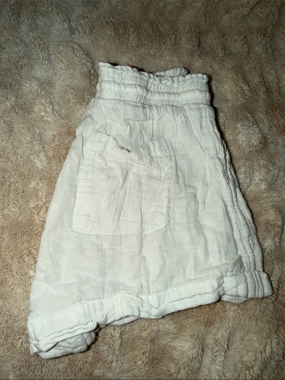 Cream Lightweight Gauze Shorts with Patch Pocket